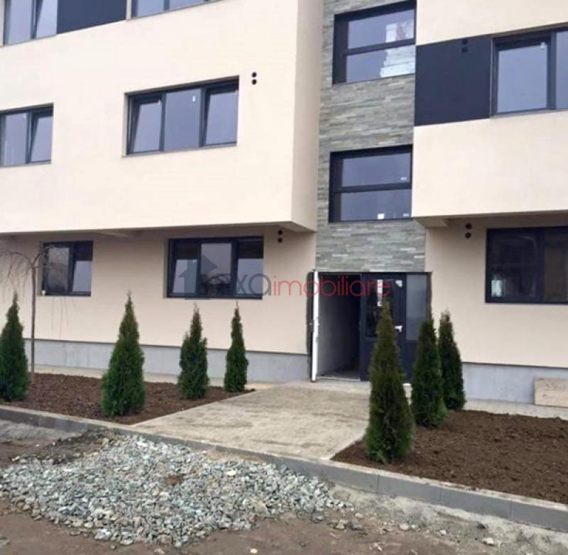 Apartament 3 camere de vanzare