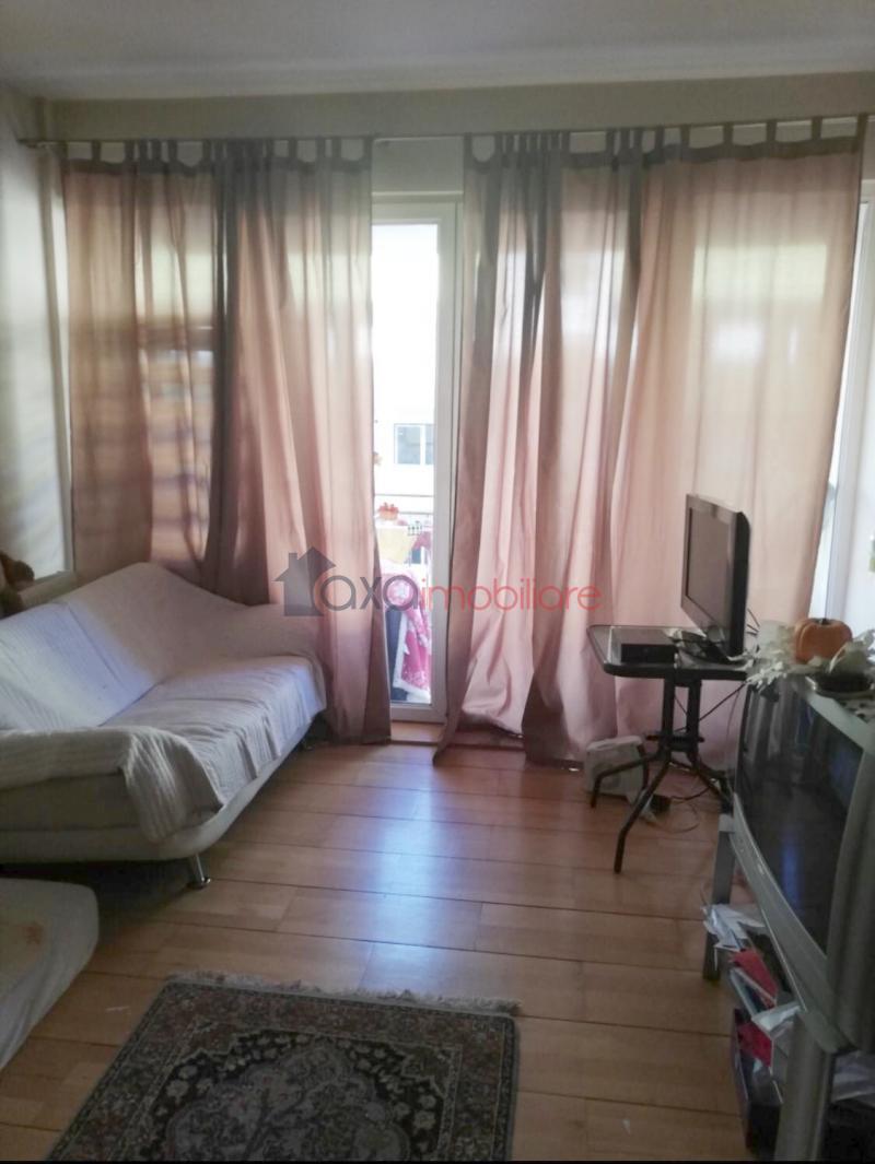 Apartament 2 camere de vanzare