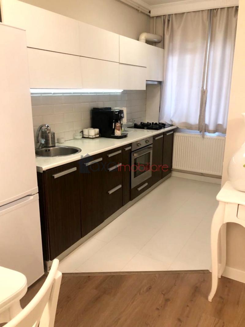 Apartment 2 rooms for sell in Floresti