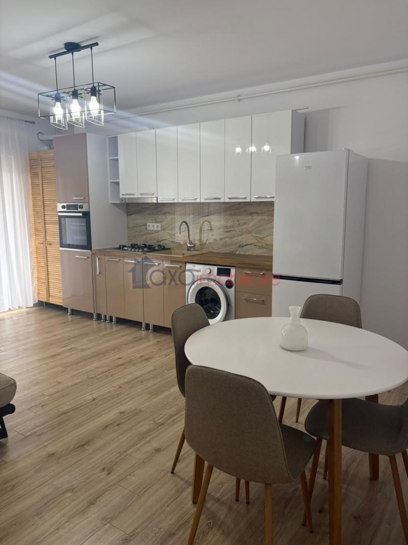 Apartment 2 rooms for rent in Floresti